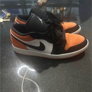 Jordan Men's Black and Orange Sneakers